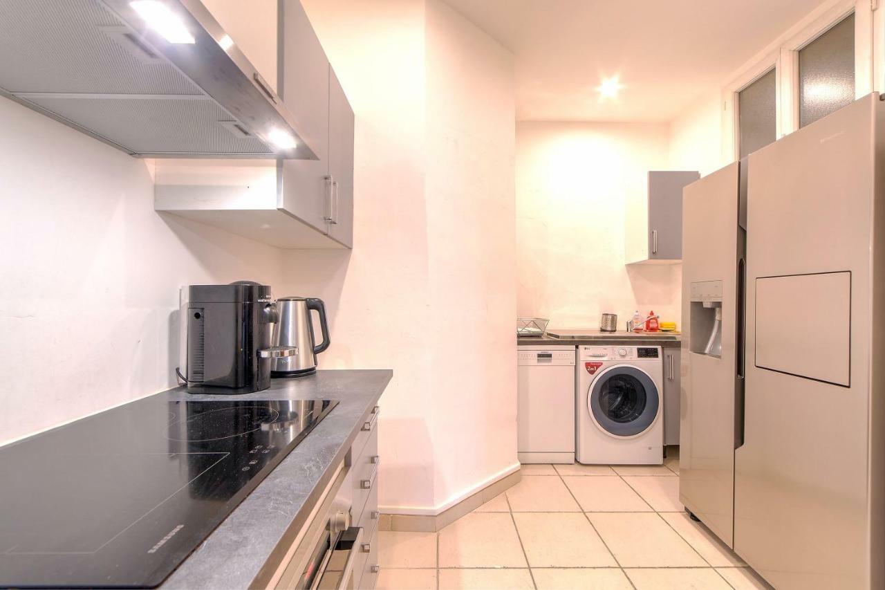 Lovely Large Familial Apartment In Central Nice, Ten Minutes Walk To The Beach! ภายนอก รูปภาพ